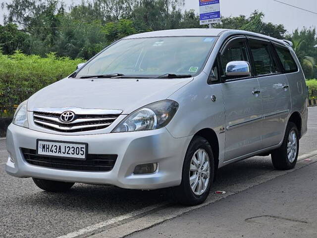 Used Toyota Innova [2009-2012] 2.5 GX 8 STR BS-IV in Mumbai