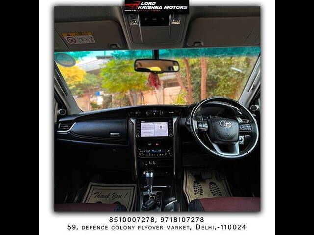 Used Toyota Fortuner 4X2 AT 2.8 Legender in Delhi