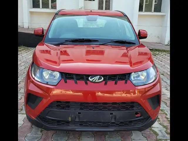 Used 2018 Mahindra KUV100 in Kanpur