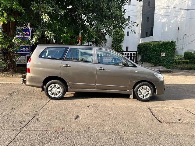 Used Toyota Innova [2015-2016] 2.5 GX BS III 8 STR in Mumbai