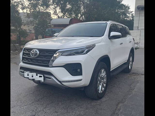 Used Toyota Fortuner 4X4 AT 2.8 Diesel in Delhi