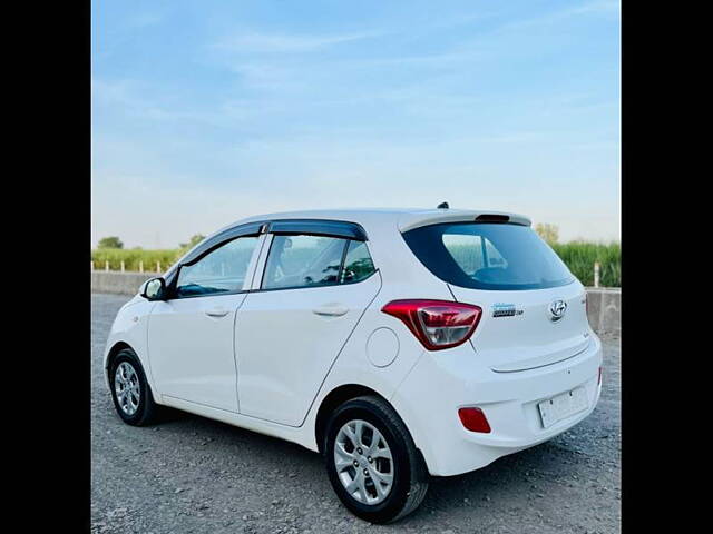 Used Hyundai Grand i10 [2013-2017] Magna 1.1 CRDi [2016-2017] in Vadodara