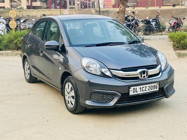 Used 2018 Honda Amaze in Delhi