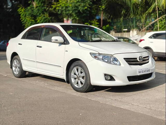 Used 2011 Toyota Corolla Altis in Mumbai