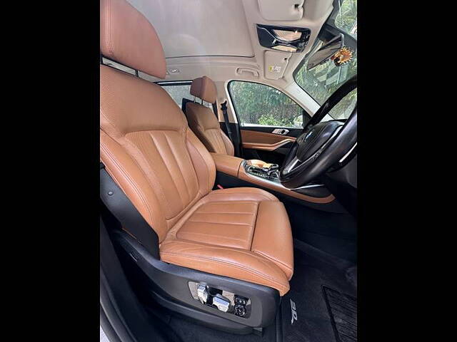 Used BMW X7 [2019-2023] xDrive30d DPE Signature [2019-2020] in Hyderabad