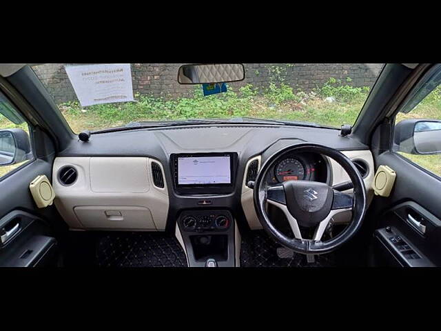 Used Maruti Suzuki Wagon R [2019-2022] VXi 1.2 AMT in Dehradun