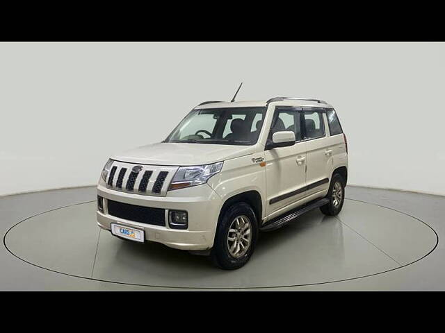 Used Mahindra TUV300 [2015-2019] T8 AMT in Mumbai