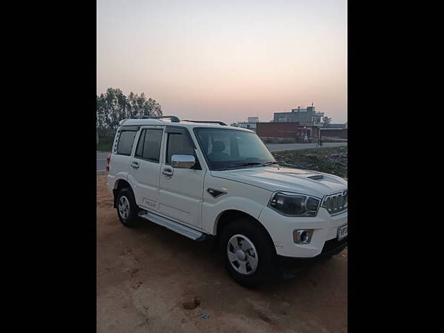 Used Mahindra Scorpio 2021 S3 2WD 7 STR in Lucknow