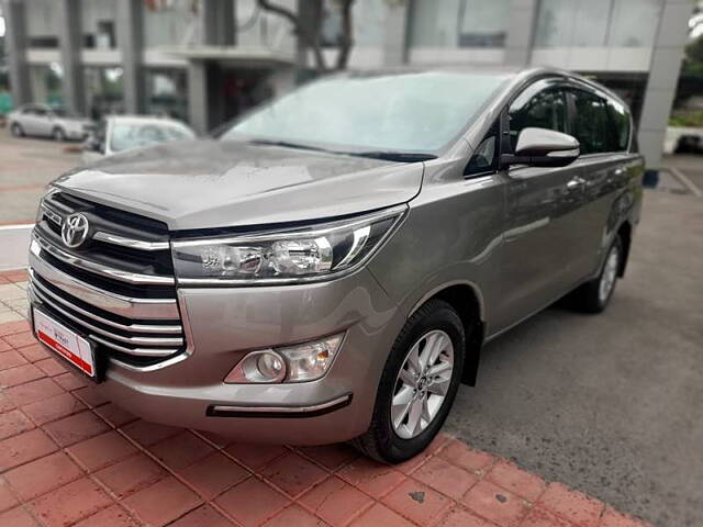 Used Toyota Innova Crysta [2016-2020] 2.4 G 7 STR [2016-2017] in Bangalore