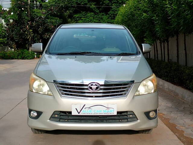 Used 2013 Toyota Innova in Hyderabad