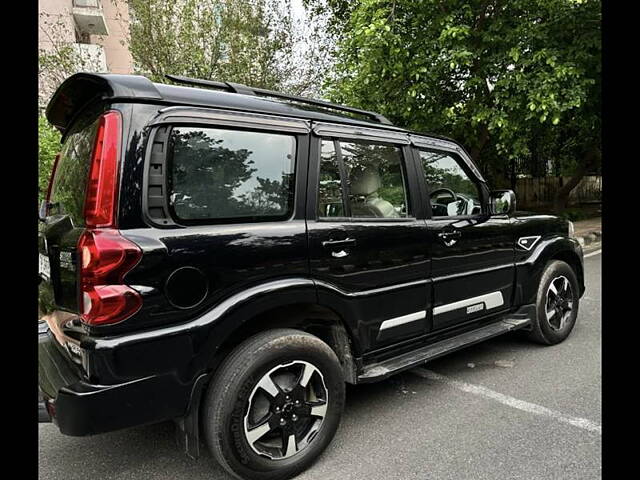 Used Mahindra Scorpio S11 MT 7S in Delhi