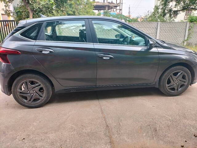 Used Hyundai i20 [2020-2023] Sportz 1.2 MT [2020-2023] in Hyderabad