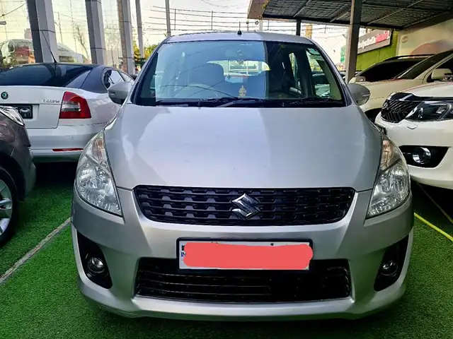Used 2013 Maruti Suzuki Ertiga in Lucknow