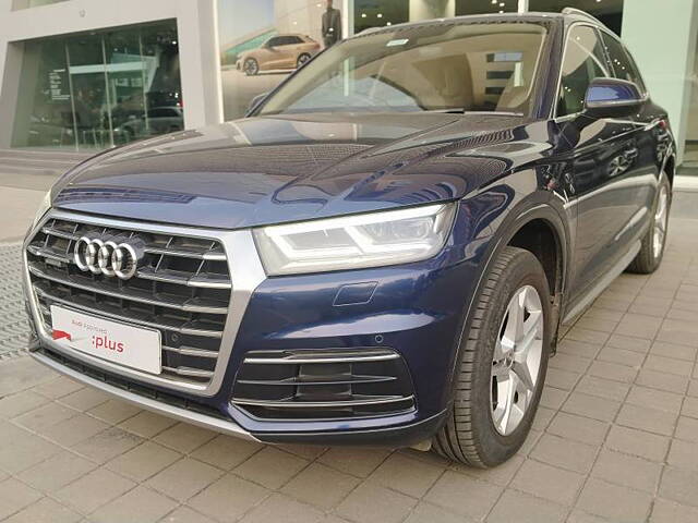 Used Audi Q5 [2018-2020] 40 TDI Technology in Ahmedabad