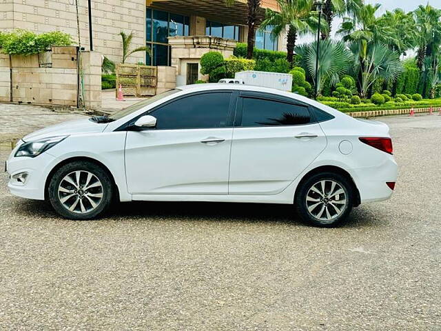 Used Hyundai Verna [2011-2015] Fluidic 1.6 CRDi SX in Delhi