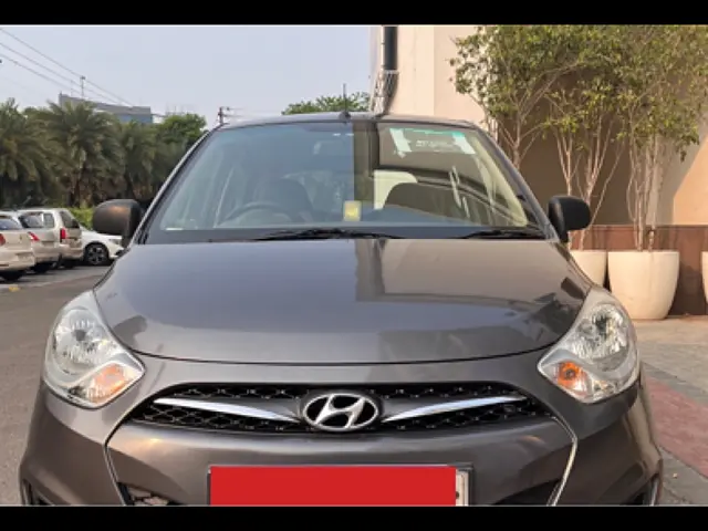 Used 2013 Hyundai i10 in Lucknow