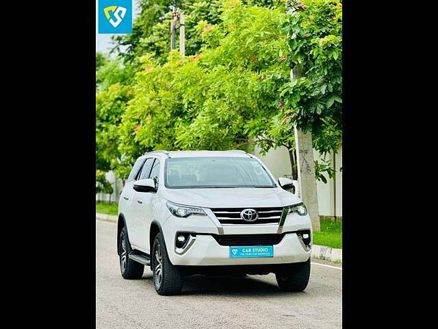 Used Toyota Fortuner [2016-2021] 2.8 4x2 AT [2016-2020] in Mohali