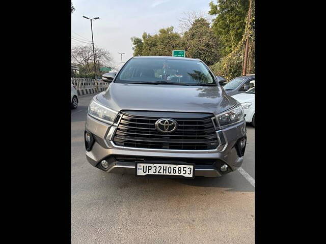 Used 2017 Toyota Innova Crysta in Lucknow