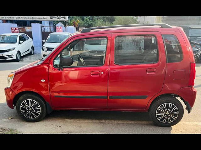 Used Maruti Suzuki Wagon R 1.0 [2010-2013] LXi in Kanpur