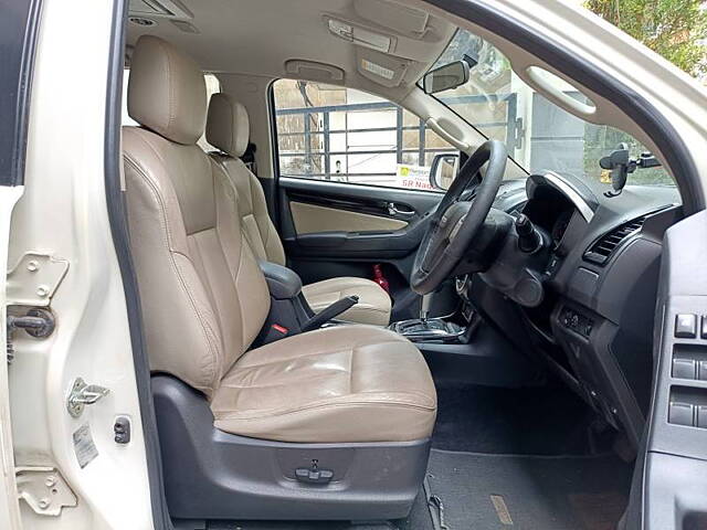 Used Isuzu MU-X [2017-2018] 4x2 in Hyderabad