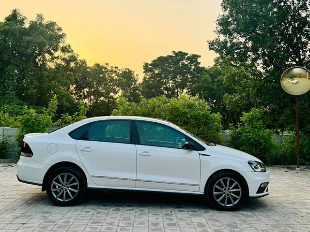 Used Volkswagen Vento Highline Plus 1.0L TSI Automatic in Ahmedabad