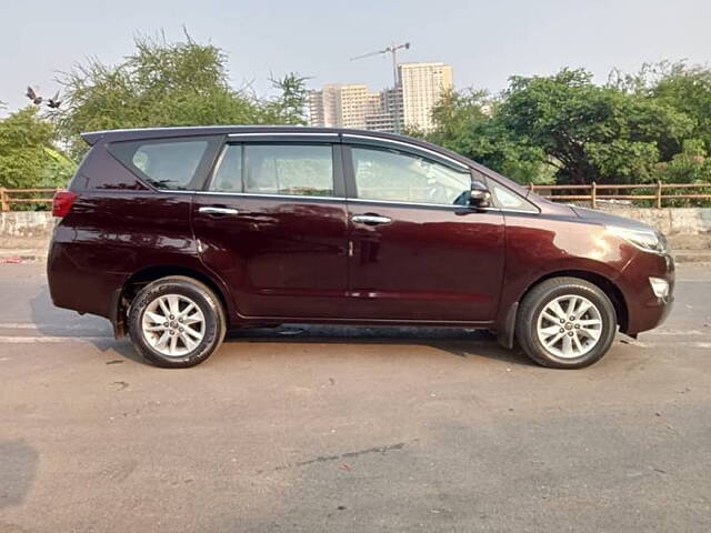 Used Toyota Innova Crysta [2016-2020] 2.4 V Diesel in Mumbai