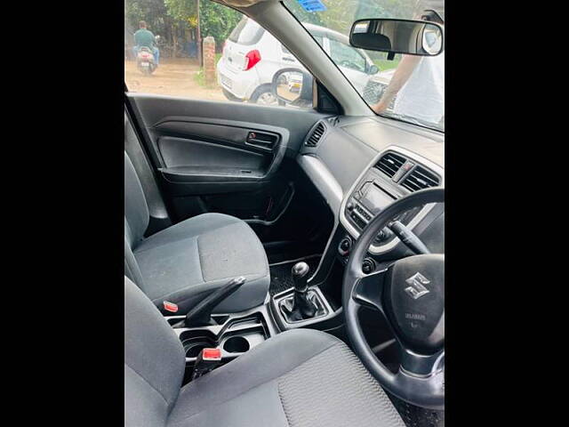 Used Maruti Suzuki Brezza LXi in Delhi