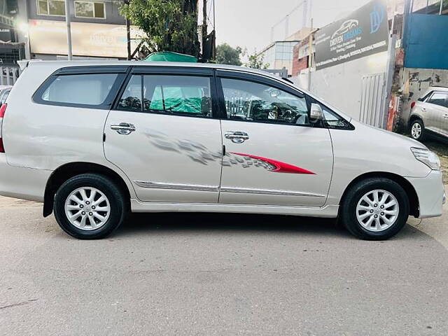 Used Toyota Innova [2013-2014] 2.5 VX 7 STR BS-IV in Chandigarh