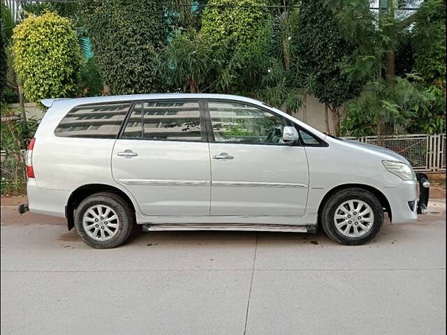 Used Toyota Innova [2005-2009] 2.5 V 7 STR in Hyderabad