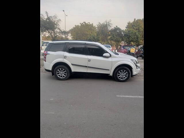 Used Mahindra XUV500 [2015-2018] W10 AWD in Lucknow