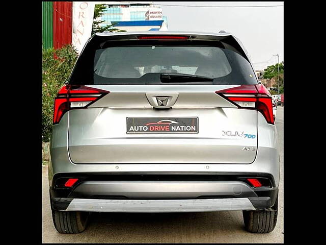 Used Mahindra XUV700 AX 3 Petrol MT 5 STR [2021] in Delhi