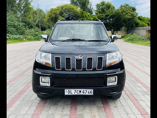 Used 2017 Mahindra TUV300 in Delhi