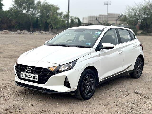 Used Hyundai i20 [2020-2023] Sportz 1.2 MT [2020-2023] in Delhi