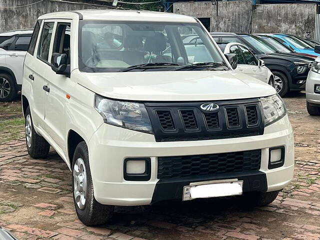 Used Mahindra TUV300 [2015-2019] T4 in Kolkata