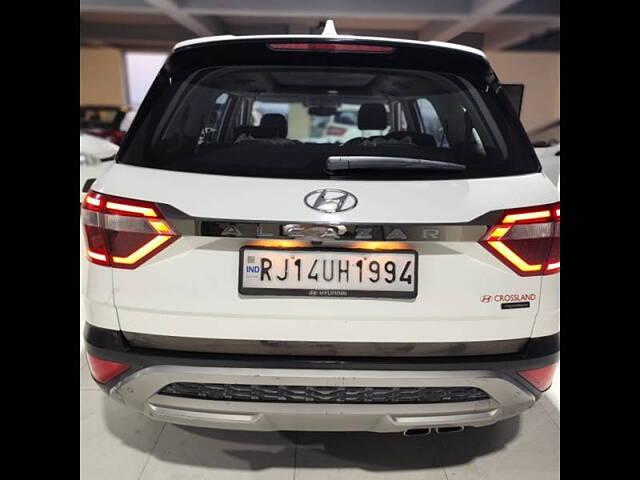Used Hyundai Alcazar [2021-2023] Signature (O) 6 STR 1.5 Diesel AT in Jaipur