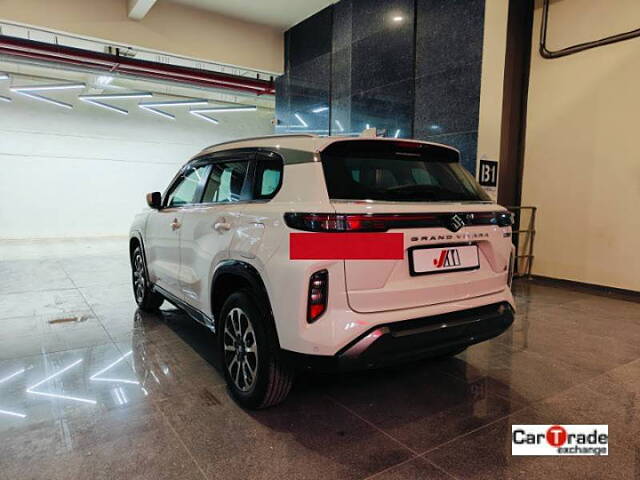 Used Maruti Suzuki Grand Vitara Zeta Plus Intelligent Hybrid eCVT Dual Tone in Ahmedabad