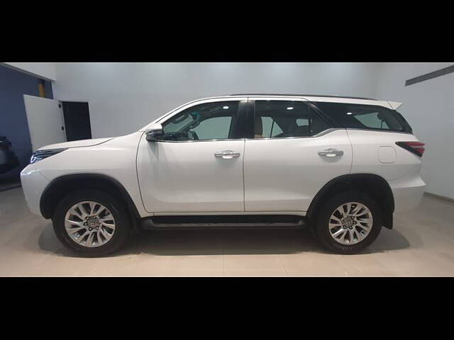 Used Toyota Fortuner 4X4 AT 2.8 Diesel in Kolhapur