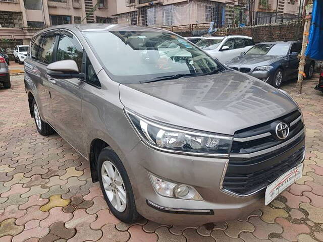 Used Toyota Innova Crysta [2016-2020] 2.4 G 8 STR [2016-2017] in Mumbai