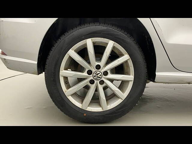 Used Volkswagen Ameo Highline Plus 1.0L (P) 16 Alloy in Delhi