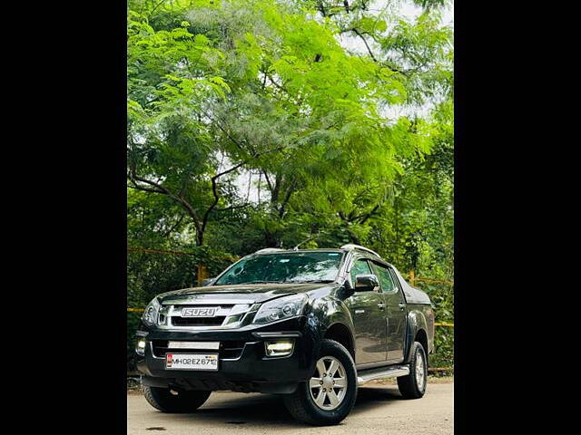 Used Isuzu D-Max V-Cross [2016-2018] 4x4 in Mumbai