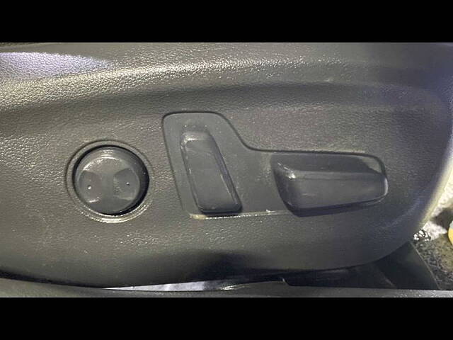 Used Hyundai Elantra [2016-2019] 1.6 SX (O) AT in Mumbai