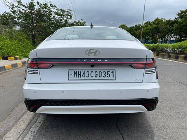 Used Hyundai Verna SX (O) 1.5 Petrol IVT in Mumbai