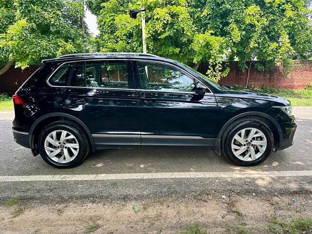 Used Volkswagen Tiguan Elegance 2.0 TSI DSG [2021] in Delhi