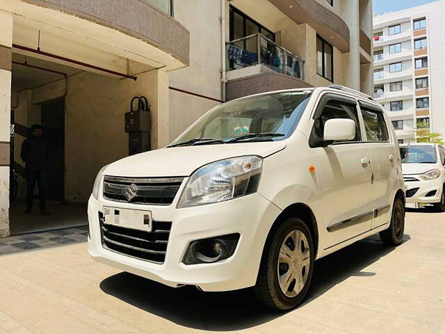 Used 2017 Maruti Suzuki Wagon R in Ahmedabad