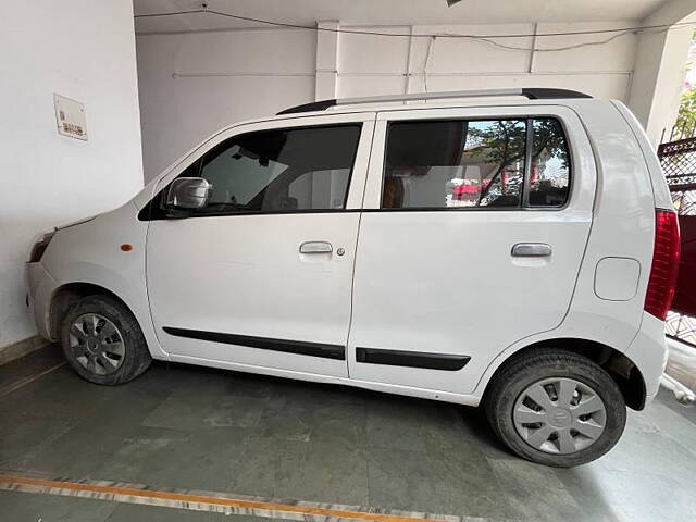 Used Maruti Suzuki Wagon R 1.0 [2014-2019] LXI ABS in Lucknow