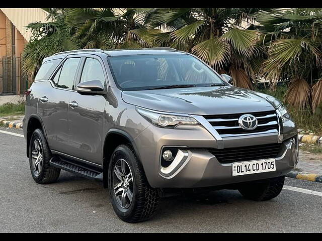 Used Toyota Fortuner [2016-2021] 2.8 4x2 AT [2016-2020] in Delhi