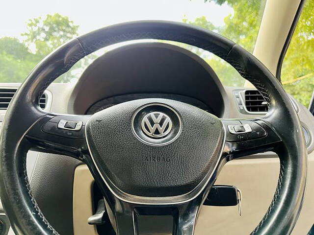 Used Volkswagen Vento [2015-2019] Highline 1.2 (P) AT in Delhi