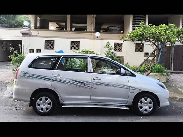 Used Toyota Innova [2005-2009] 2.5 G4 8 STR in Mumbai