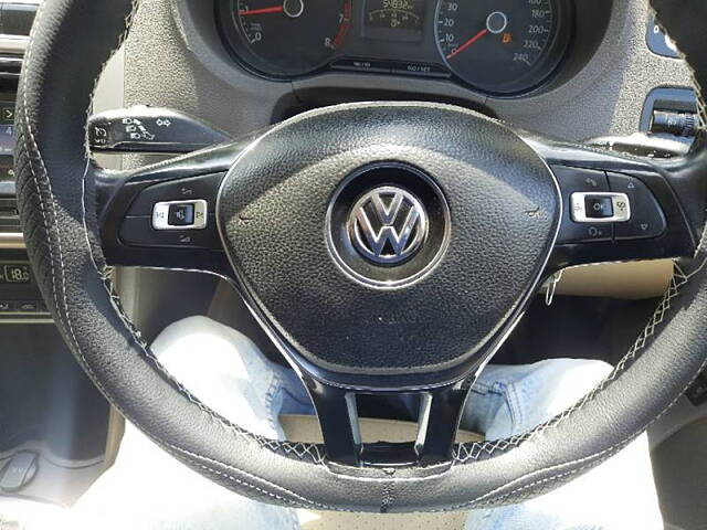 Used Volkswagen Vento [2015-2019] Highline Petrol AT [2015-2016] in Mumbai