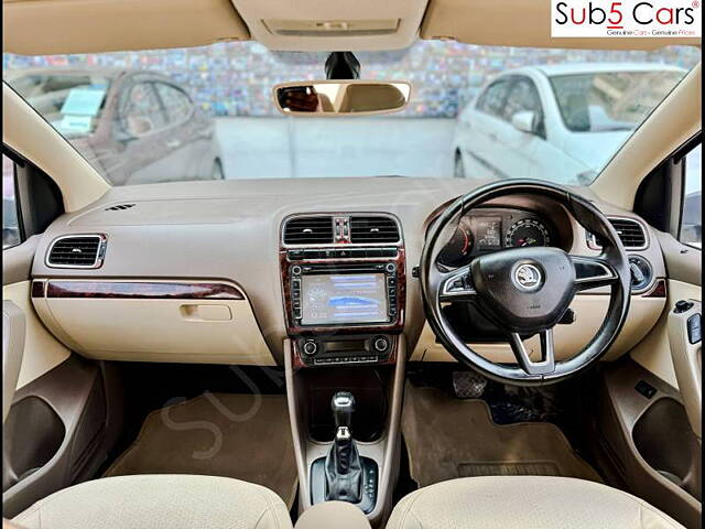 Used Skoda Rapid [2015-2016] 1.6 MPI Style Plus AT in Hyderabad